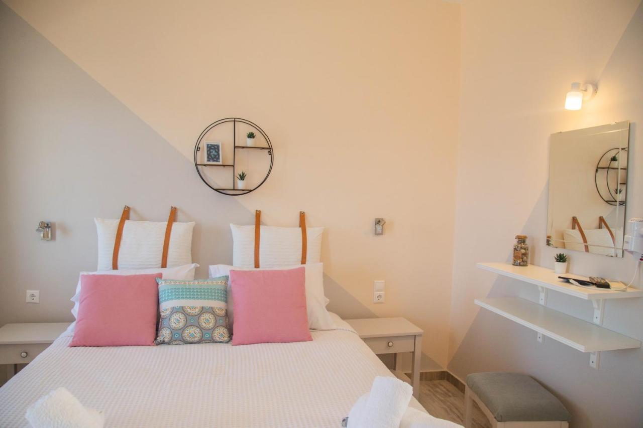 Theodora Rooms Poros Town Exterior foto